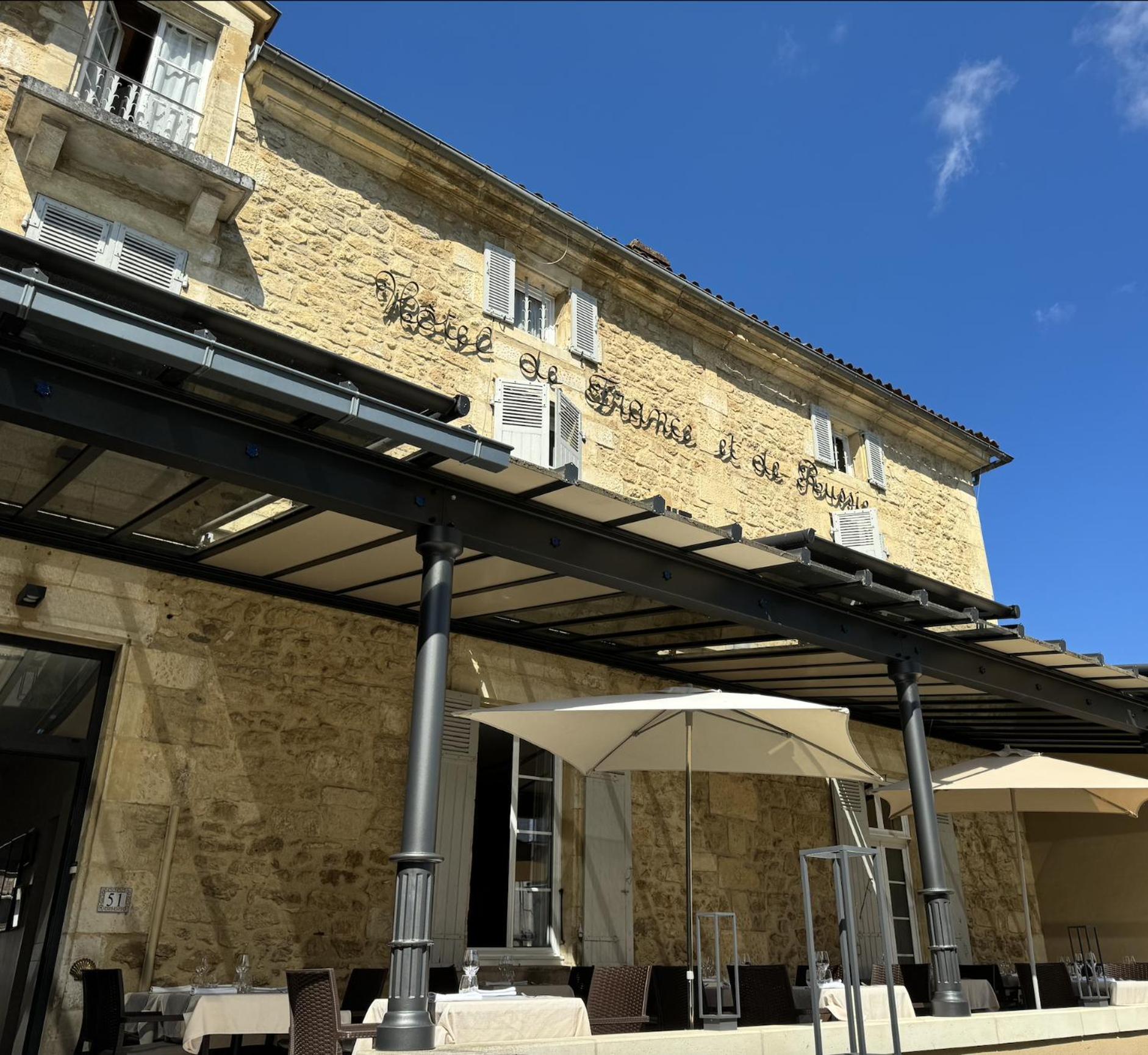 Hotel De France Et De Russie Thiviers Exteriör bild
